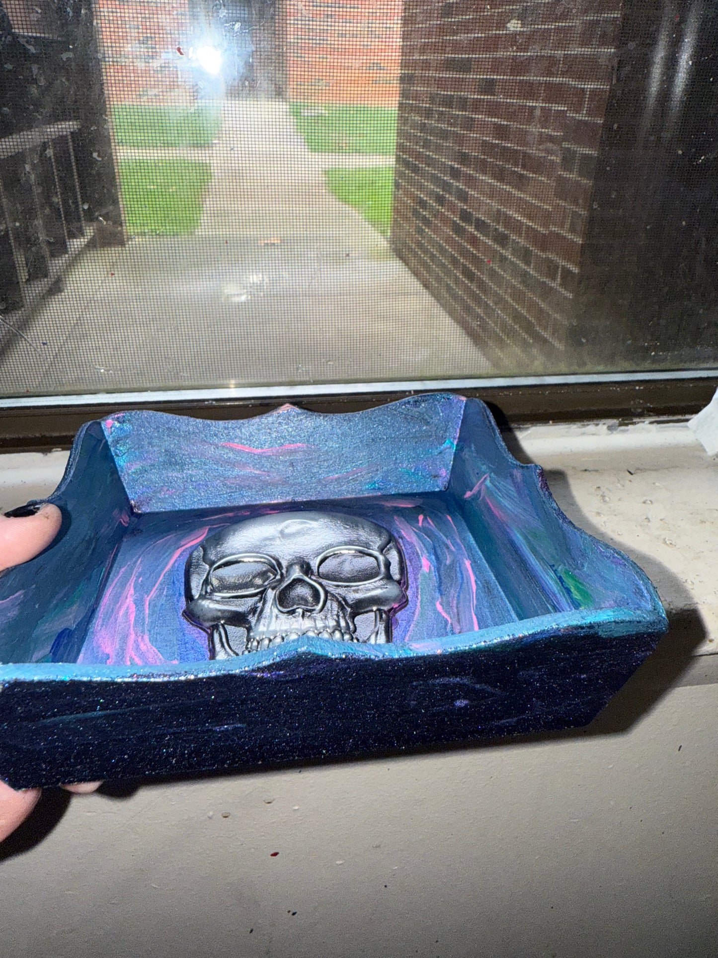 Skull decorative tray