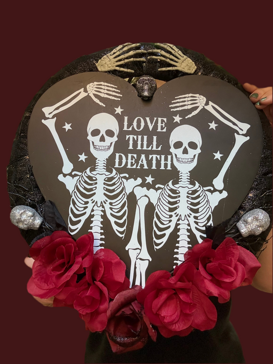 Medium size wreath Skelton style 💀