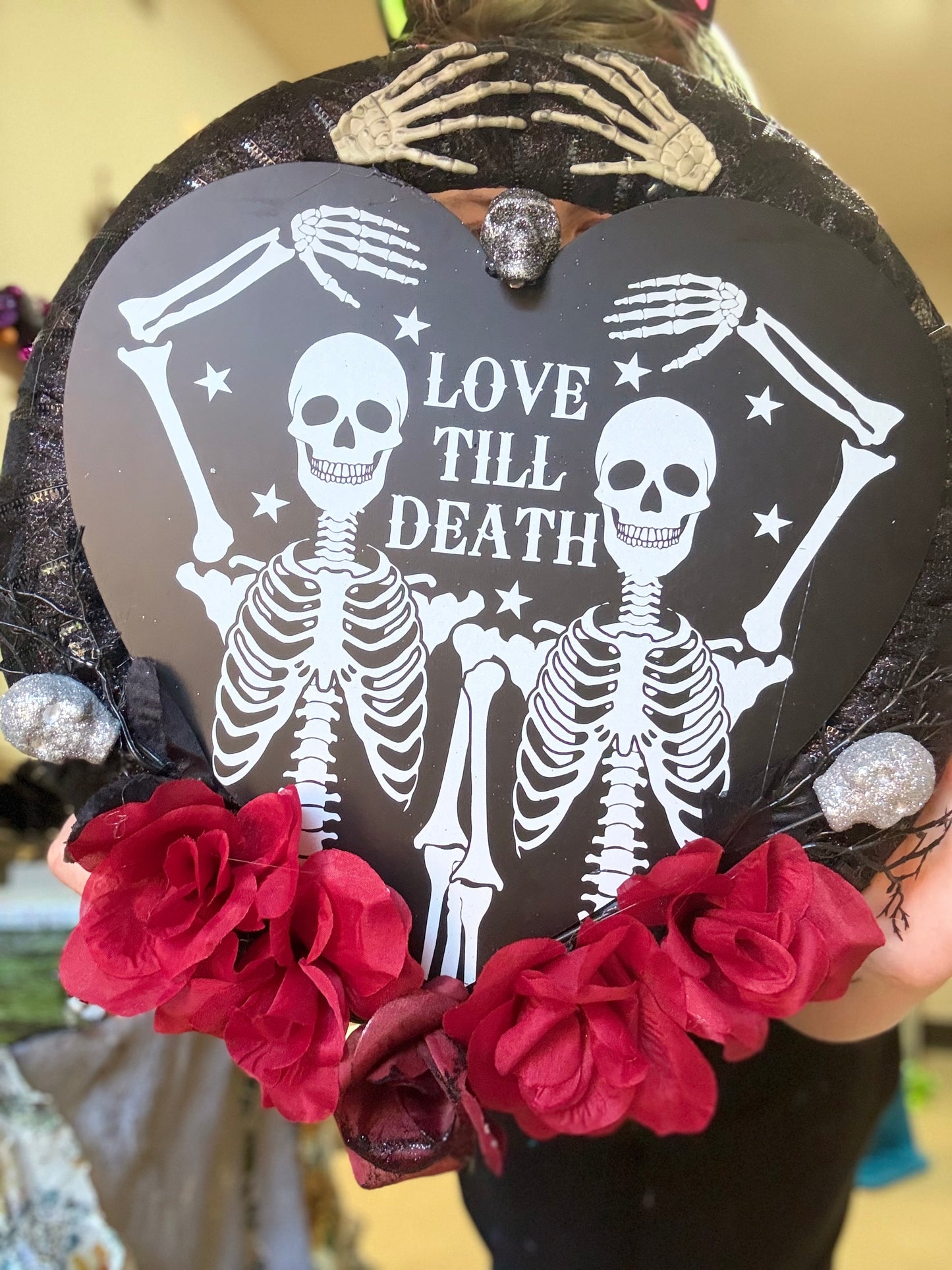 Medium size wreath Skelton style 💀